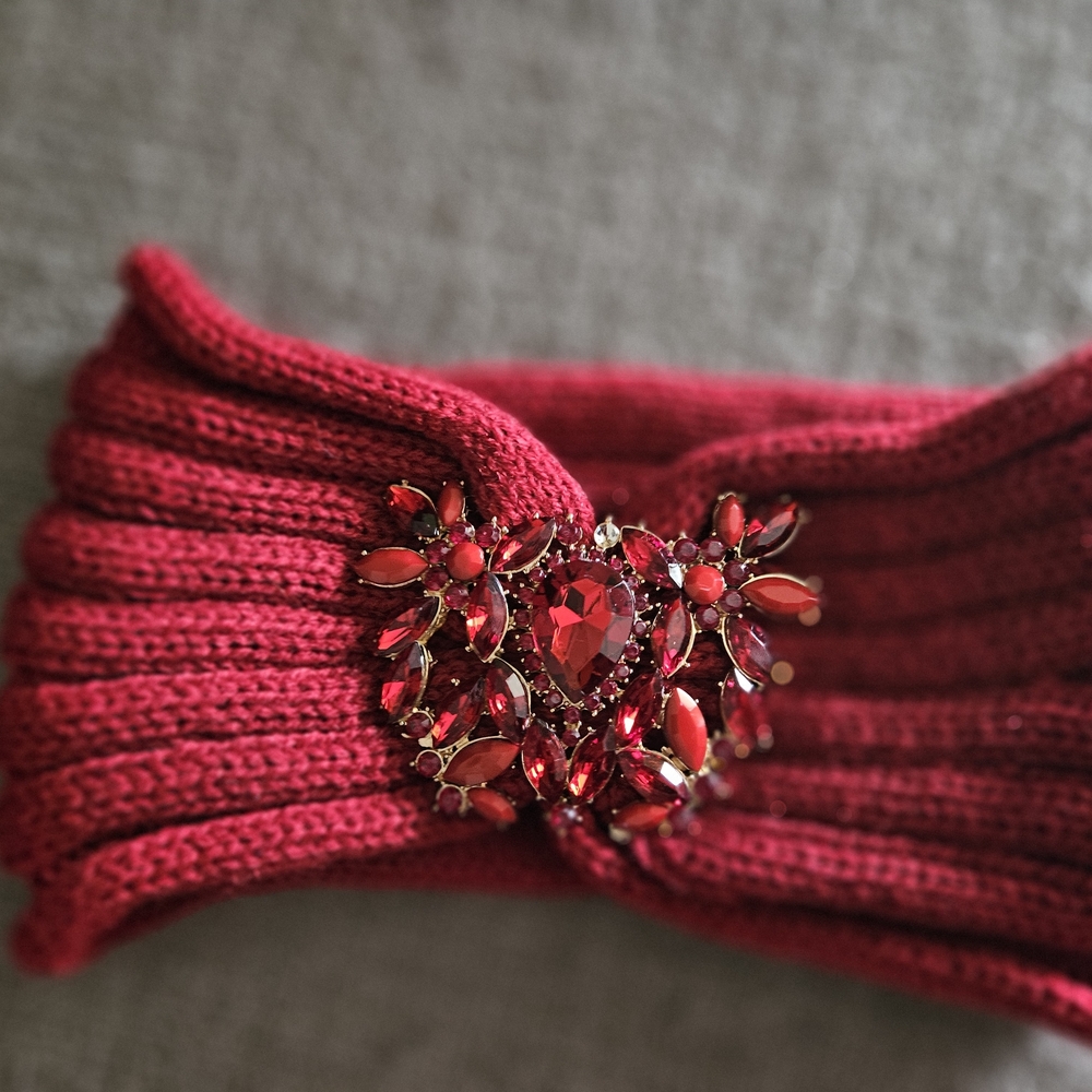 6 Elegant Knit Headband with Jewel Accent Entire